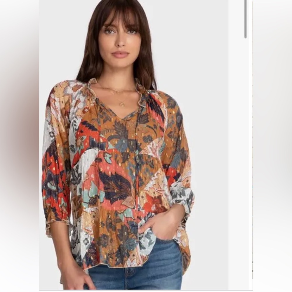 Claire Floral Top